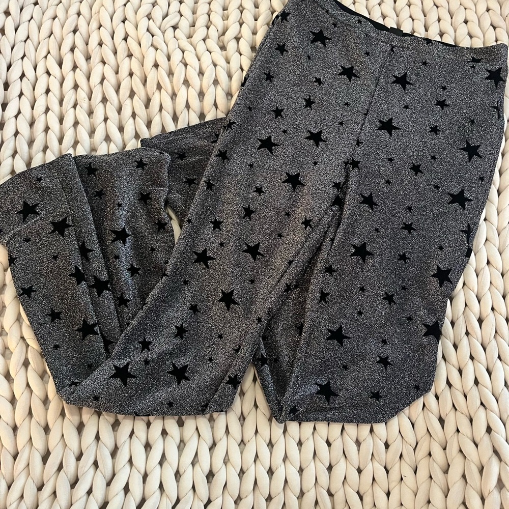 SHEIN Black Star Pattern Gray Black Flare  Pants Size Medium